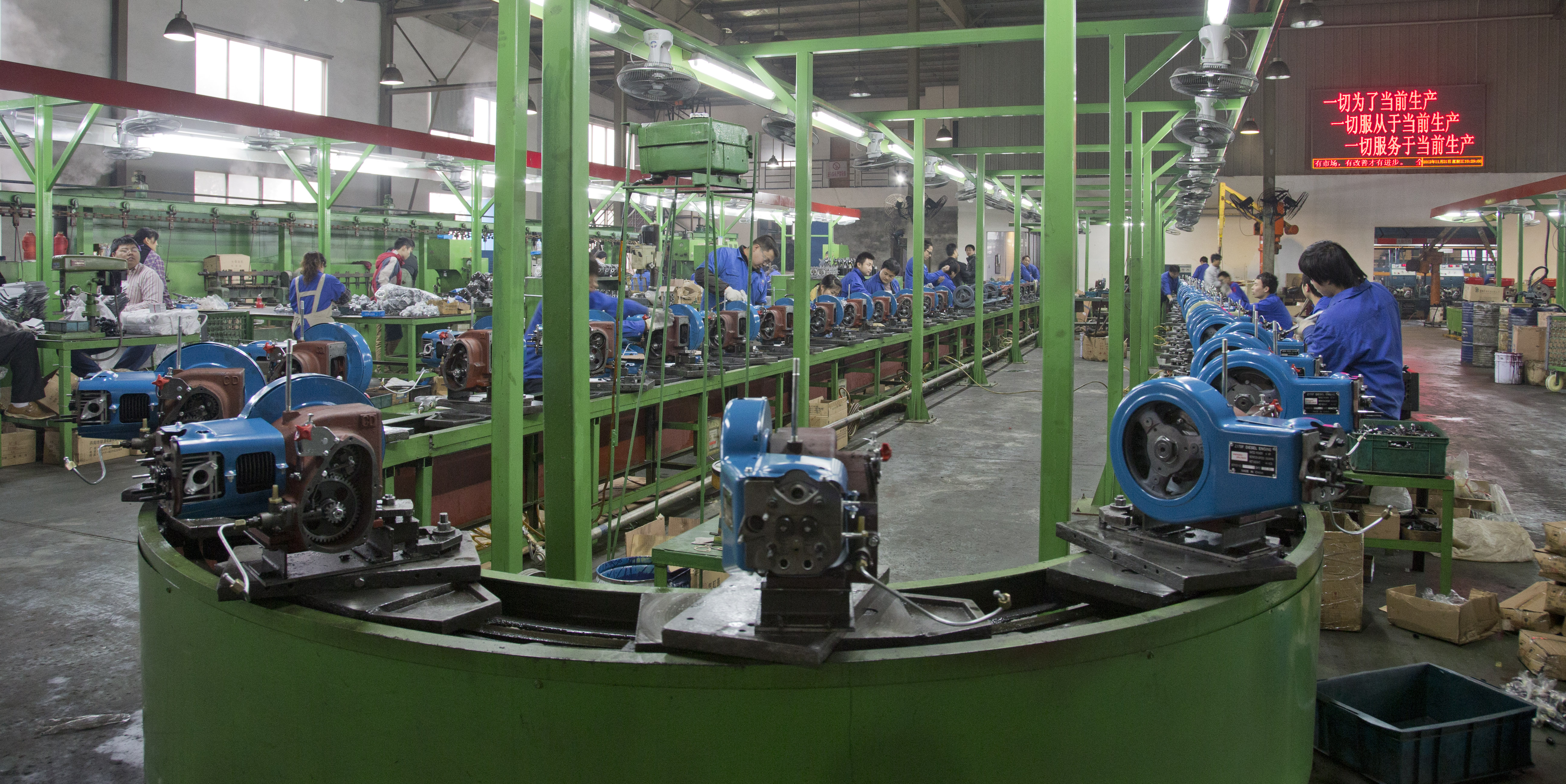 Modern assembly line at the JINTIAN diesel engine factory