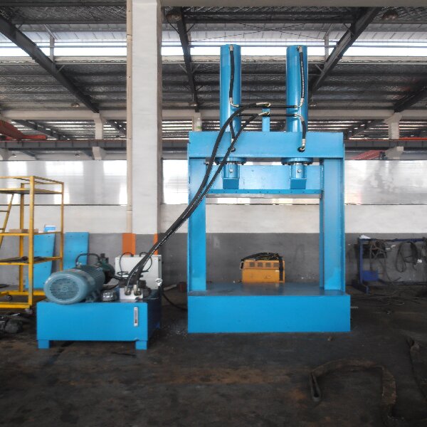 NKC150 cutting machine hydraulic unit details