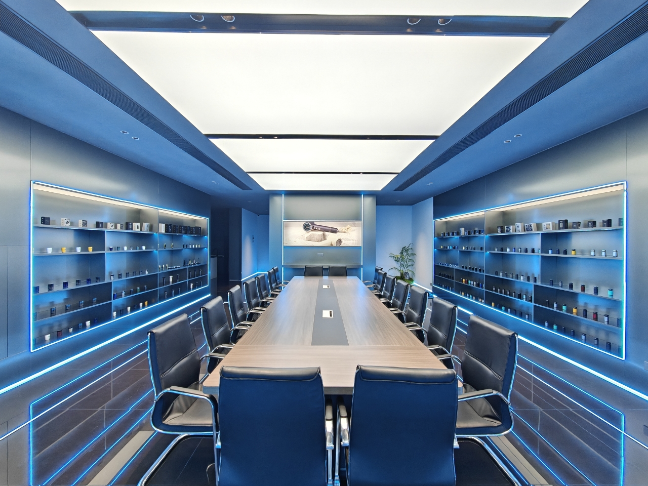 Sample Showroom of electric shavers