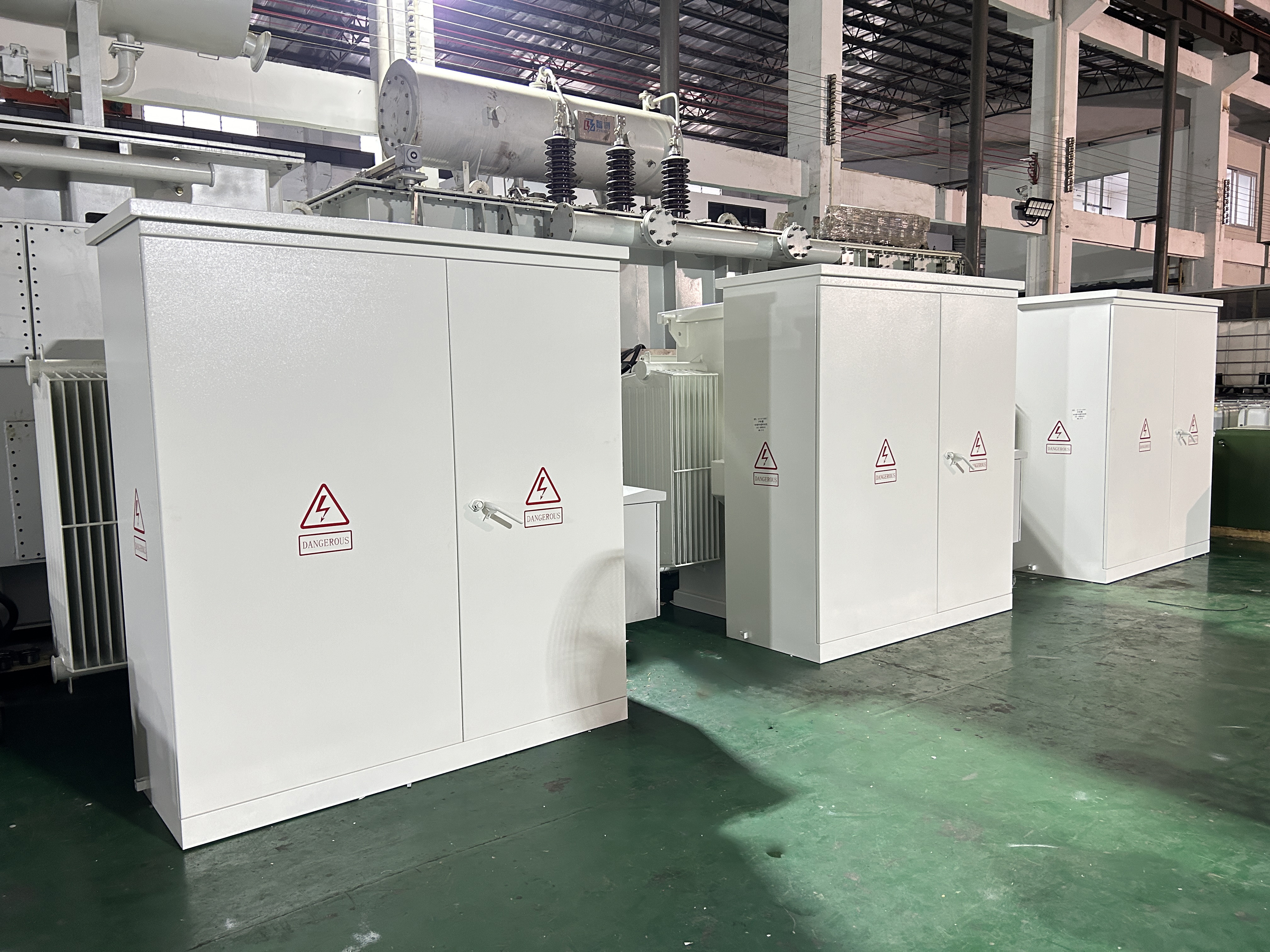2000kva three phase pad mounted transformer<p class=