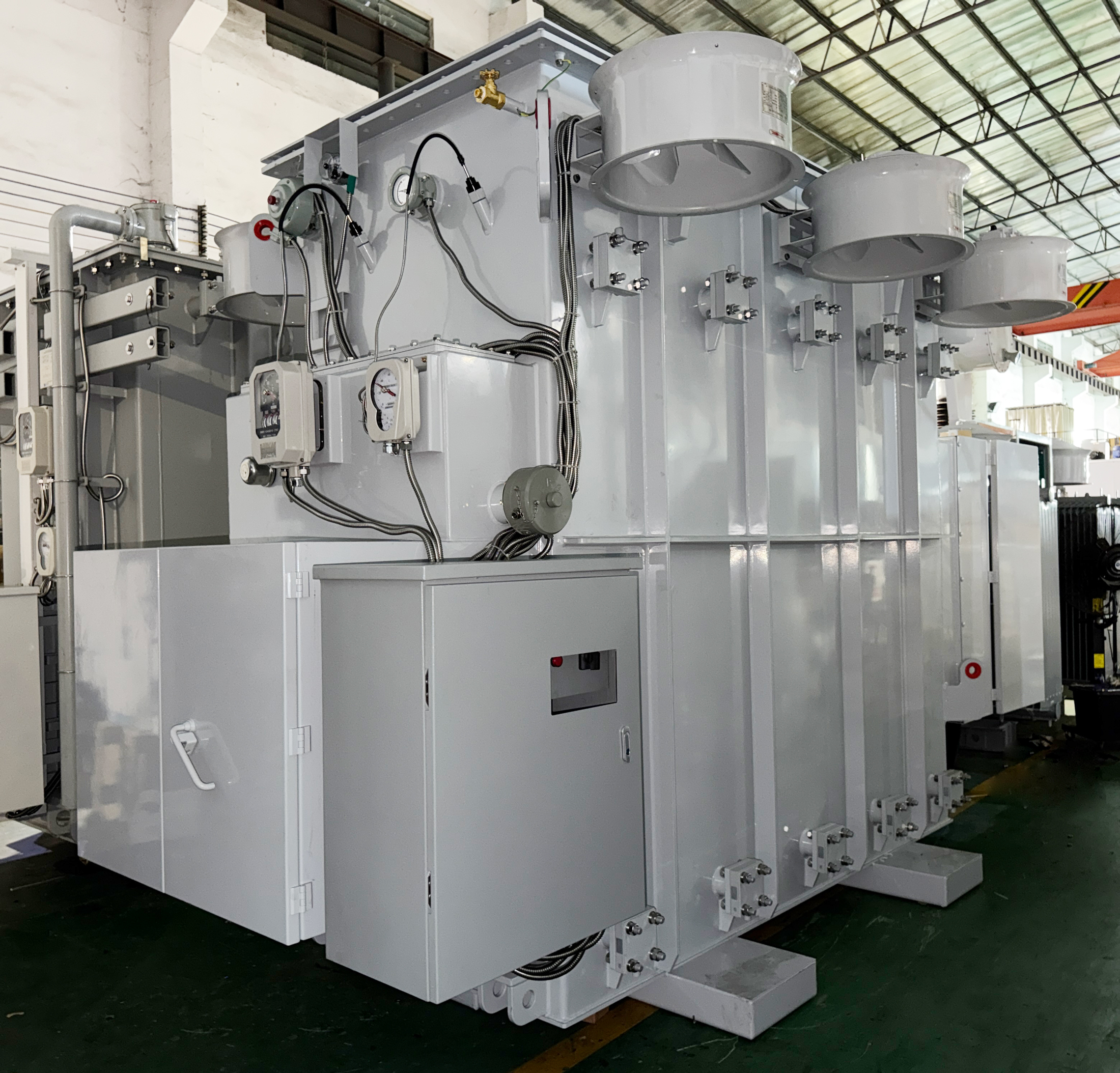 10/11.2/12.5/14 MVA multi-capacity dual-voltage substation transformer for wind farm collector and auxiliary buses