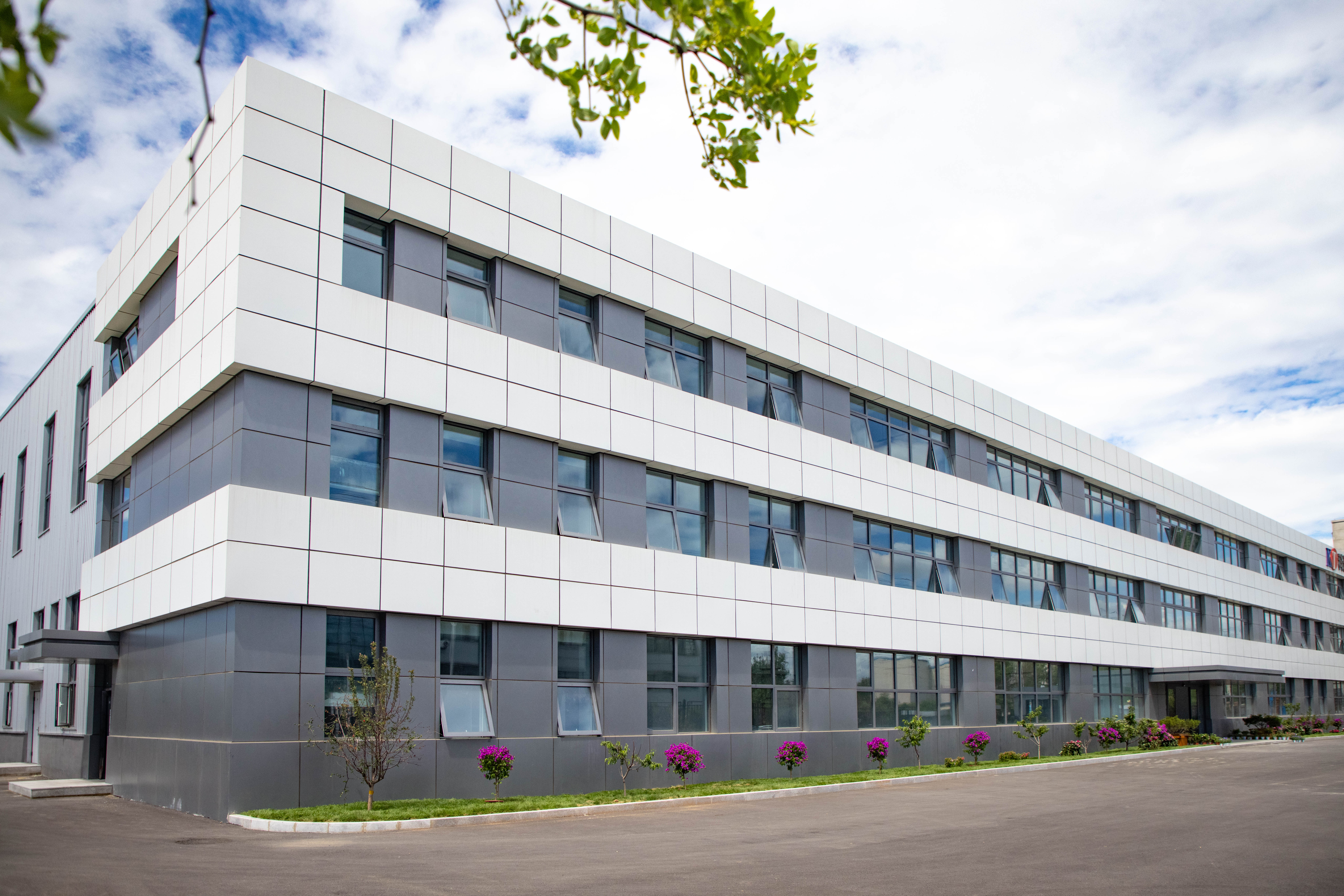 Modern Factory of a Leading MAH Manufacturer