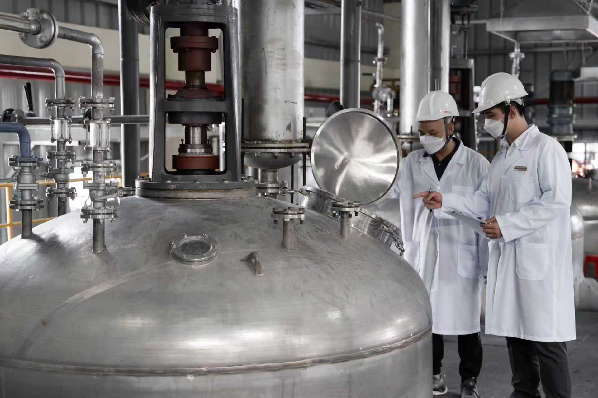 In-process production inspection at the JHDA papermaking chemicals plant