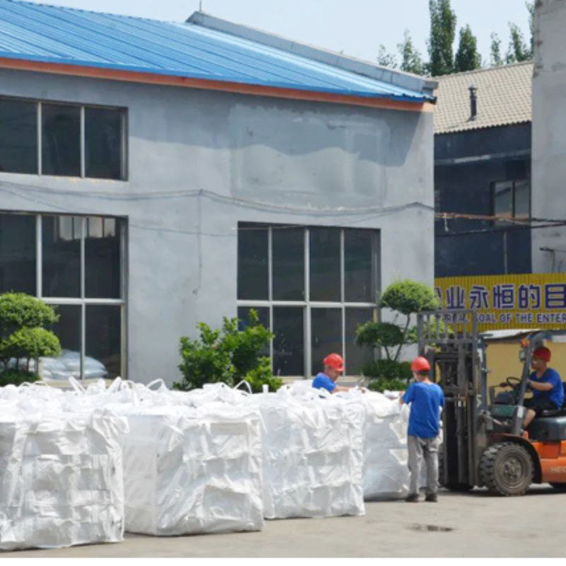 Safe transportation, convenient for customers - our new packaging of tons of drums + tons of bags smoothly sent to North Korea.