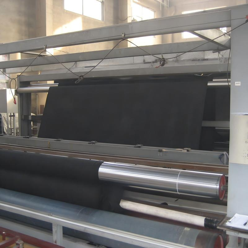 Short-fiber geotextile production line