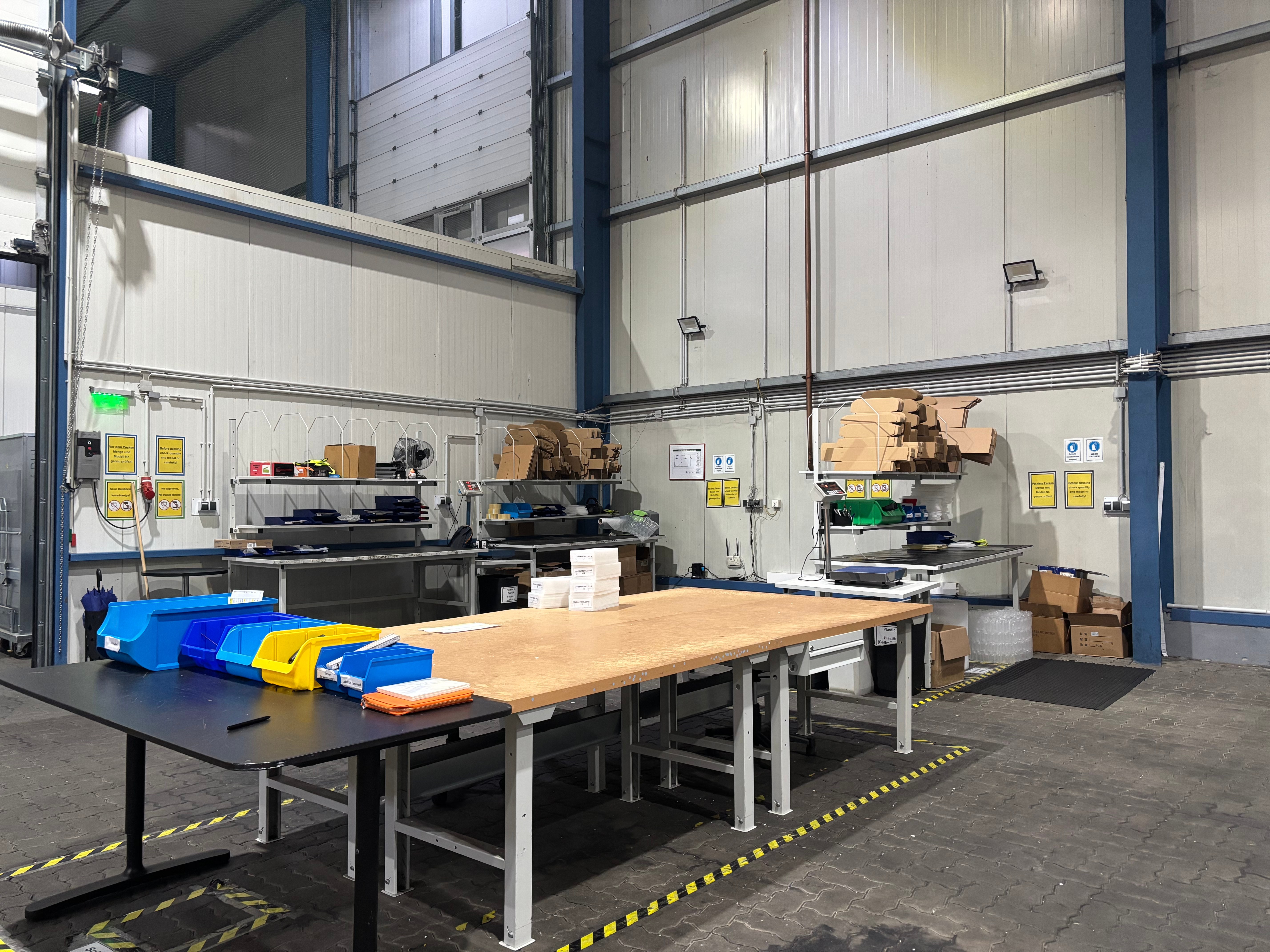German Company Packing Station