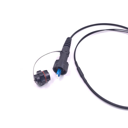 Outdoor FTTA cable assembly for 5G base stations