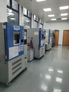 Temperature testing machine