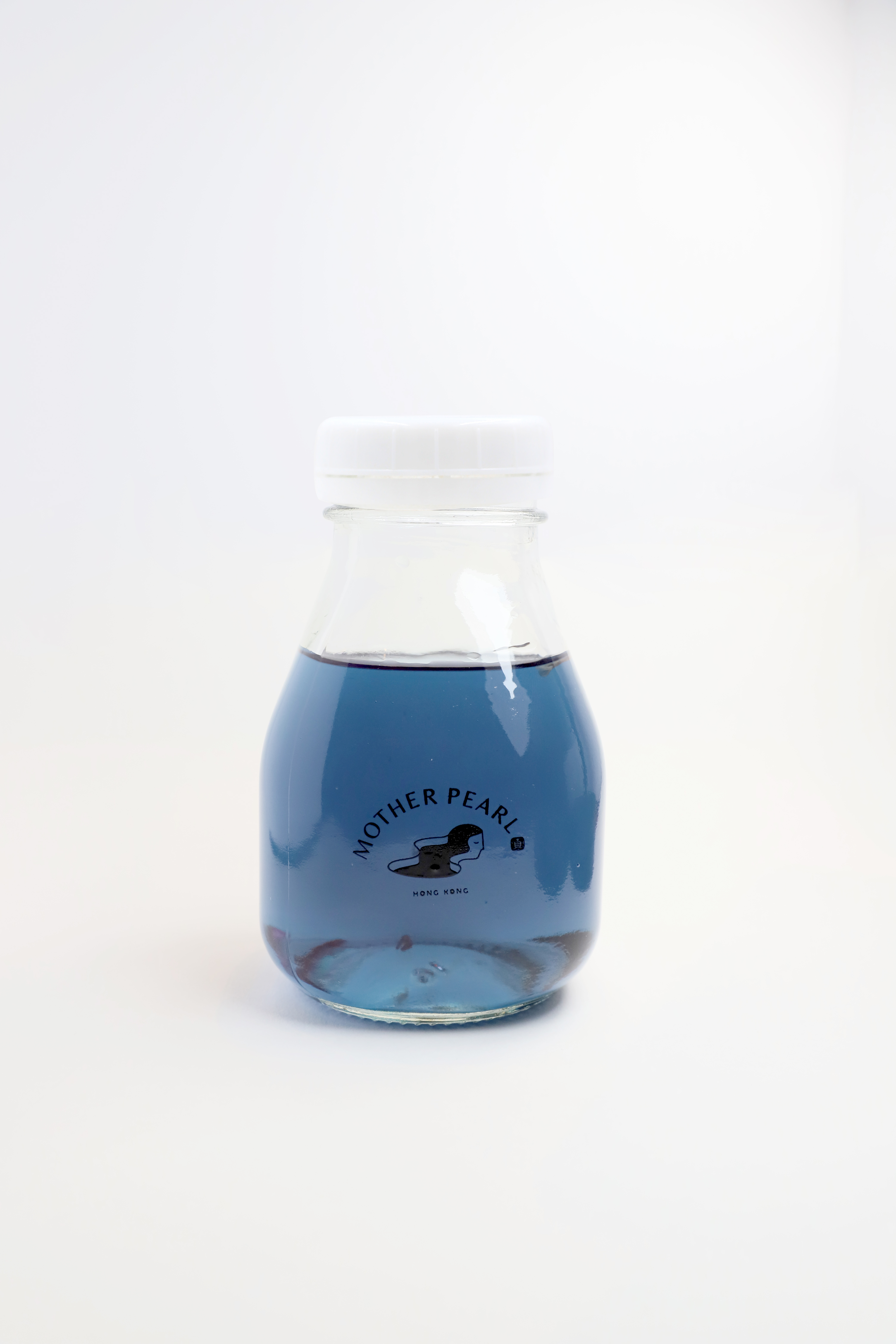 Zero-sugar herbal sleep aid tea bottle
