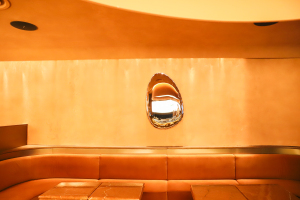 flagship store-upper floor bar