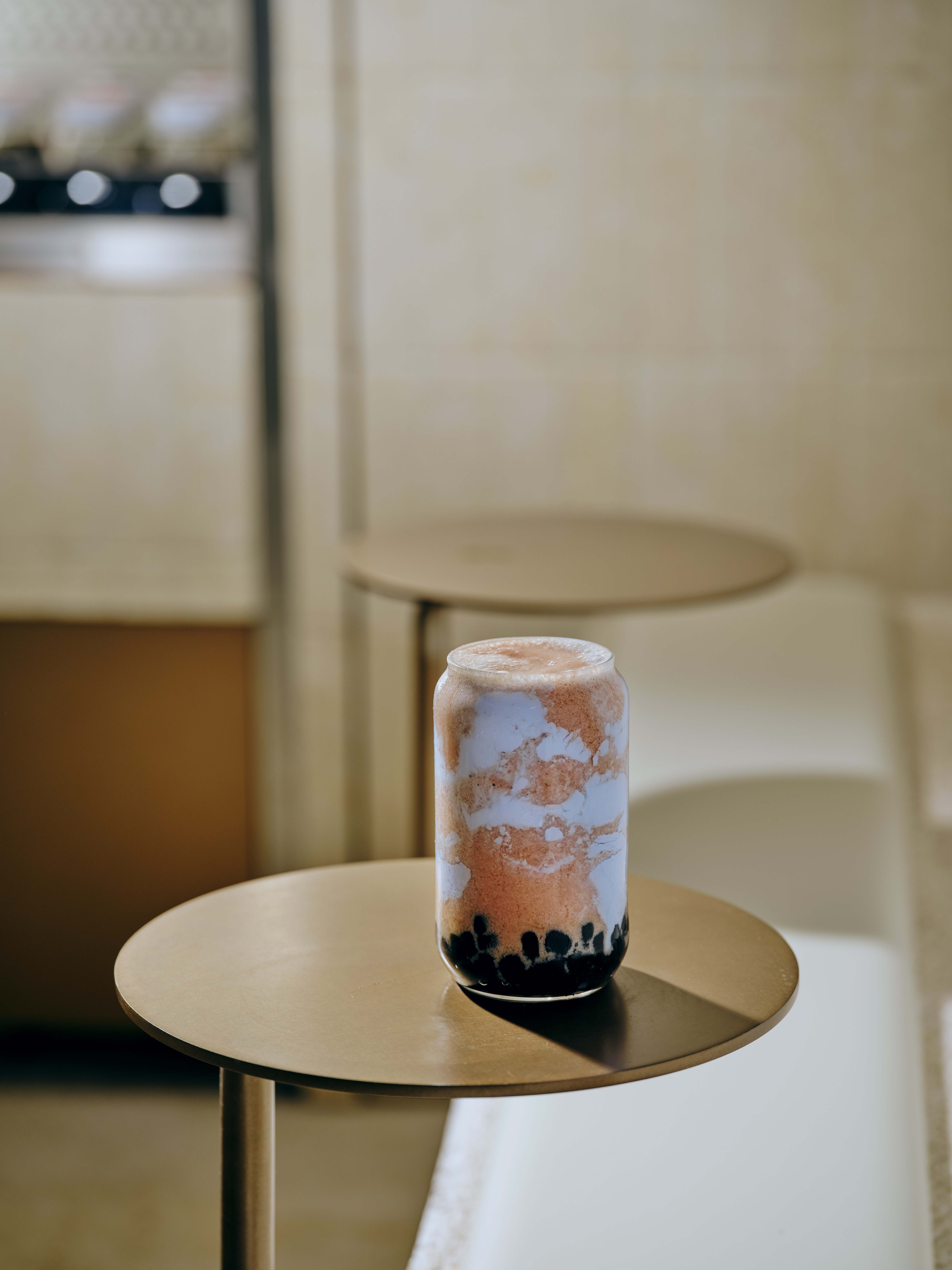 Berry Bright bubble tea with lychee pearls and blue spirulina