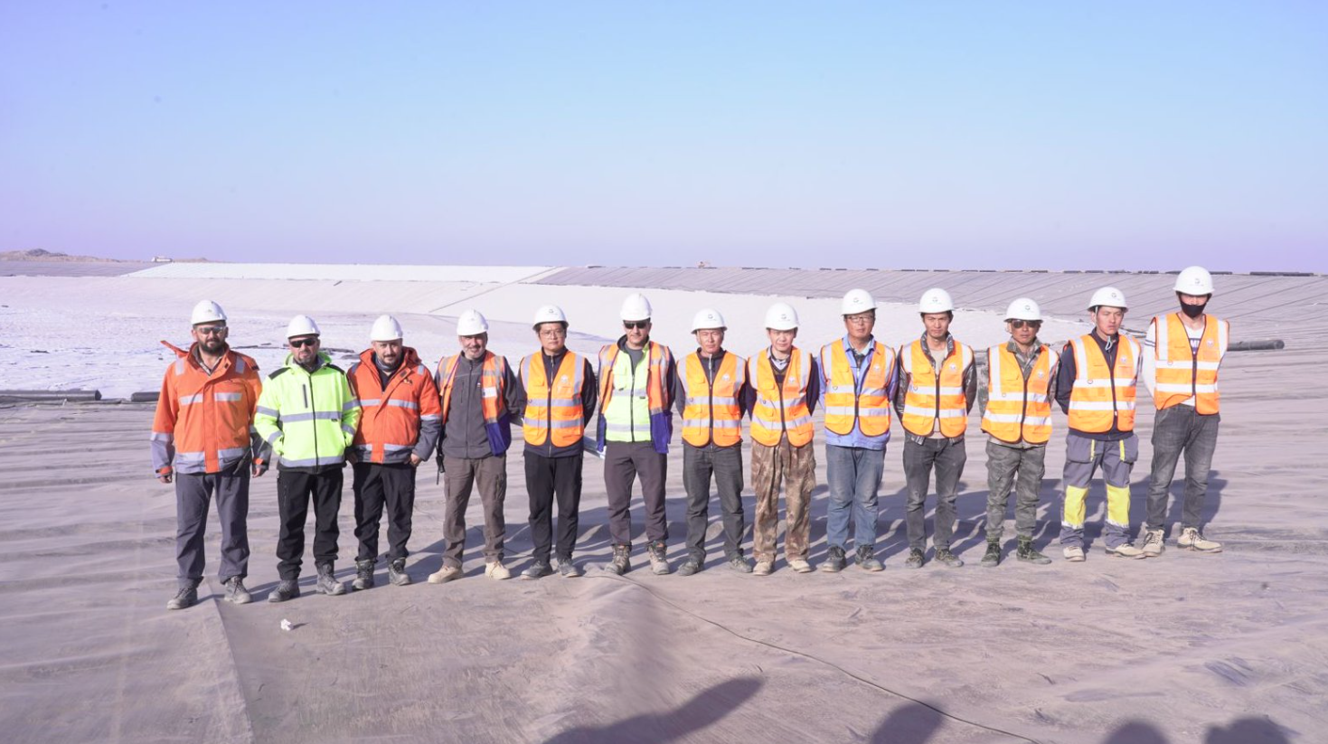 Geonet installation in a tailings pond project