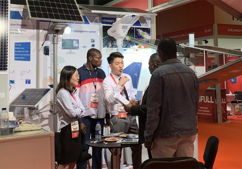 Cmoonlight's exhibitions around the world