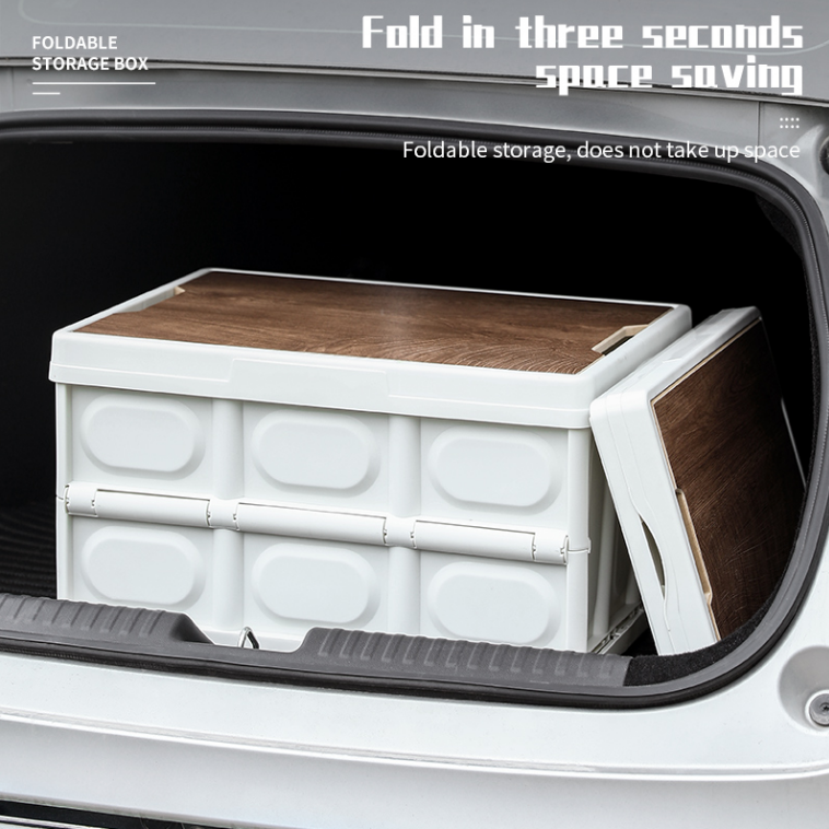 The box can be folded quickly to save space when not in use for car storage