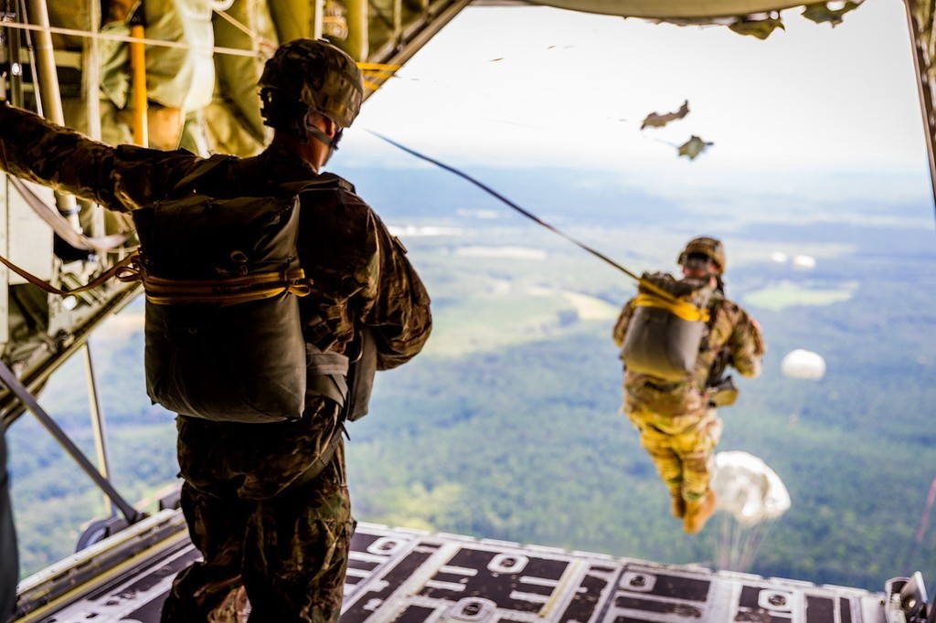 Parachute Webbing Case