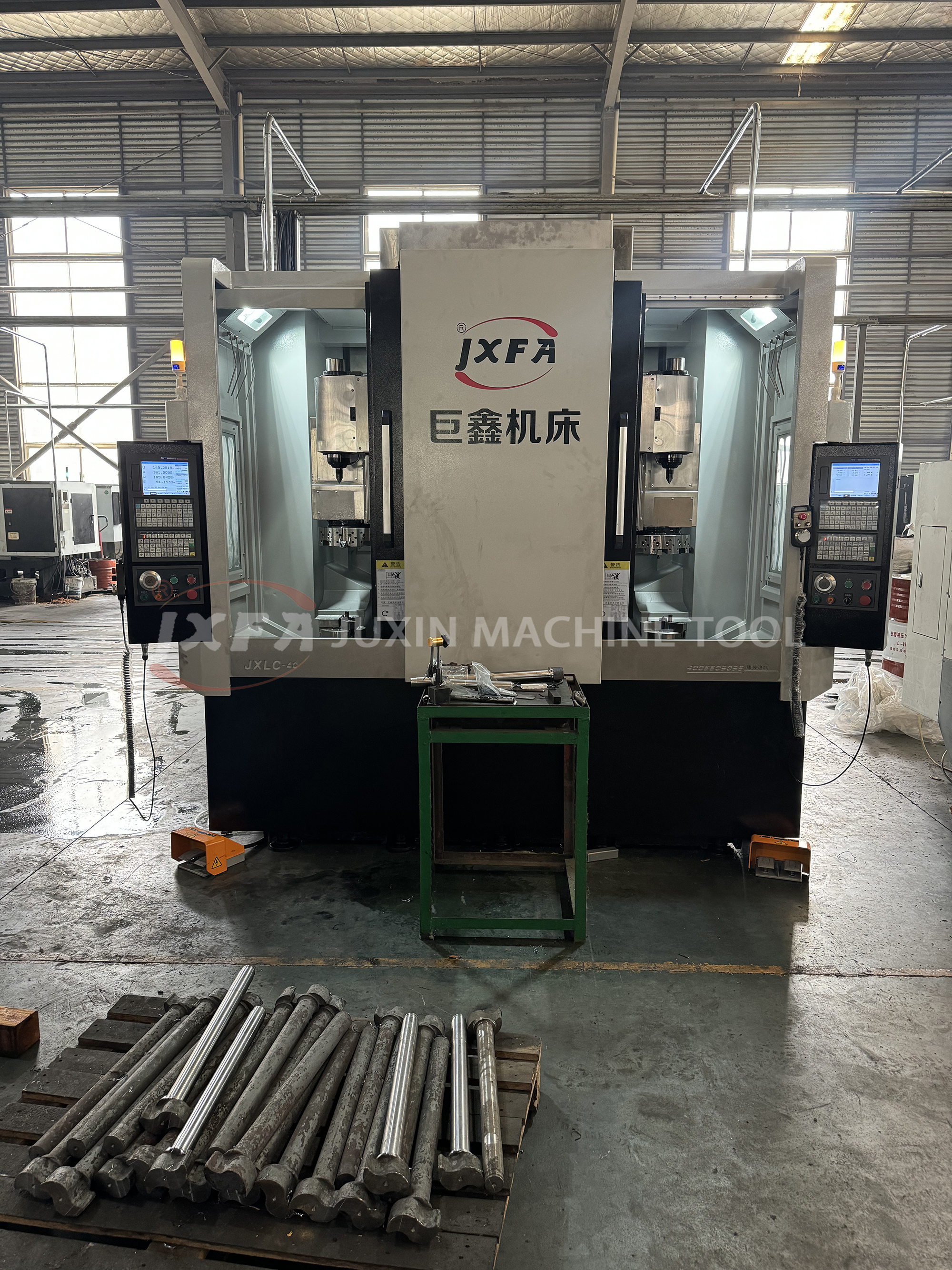 Brake shaft machined by double-spindle vertical lathe