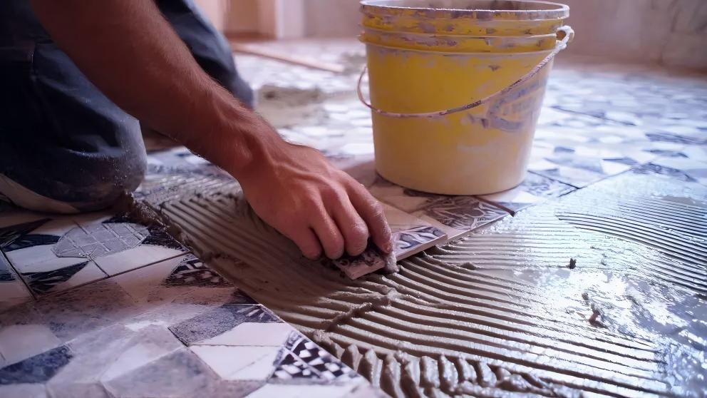 Tile adhesive application Tile adhesive application using dry-mix mortar formulated with BANGCEL® RDP