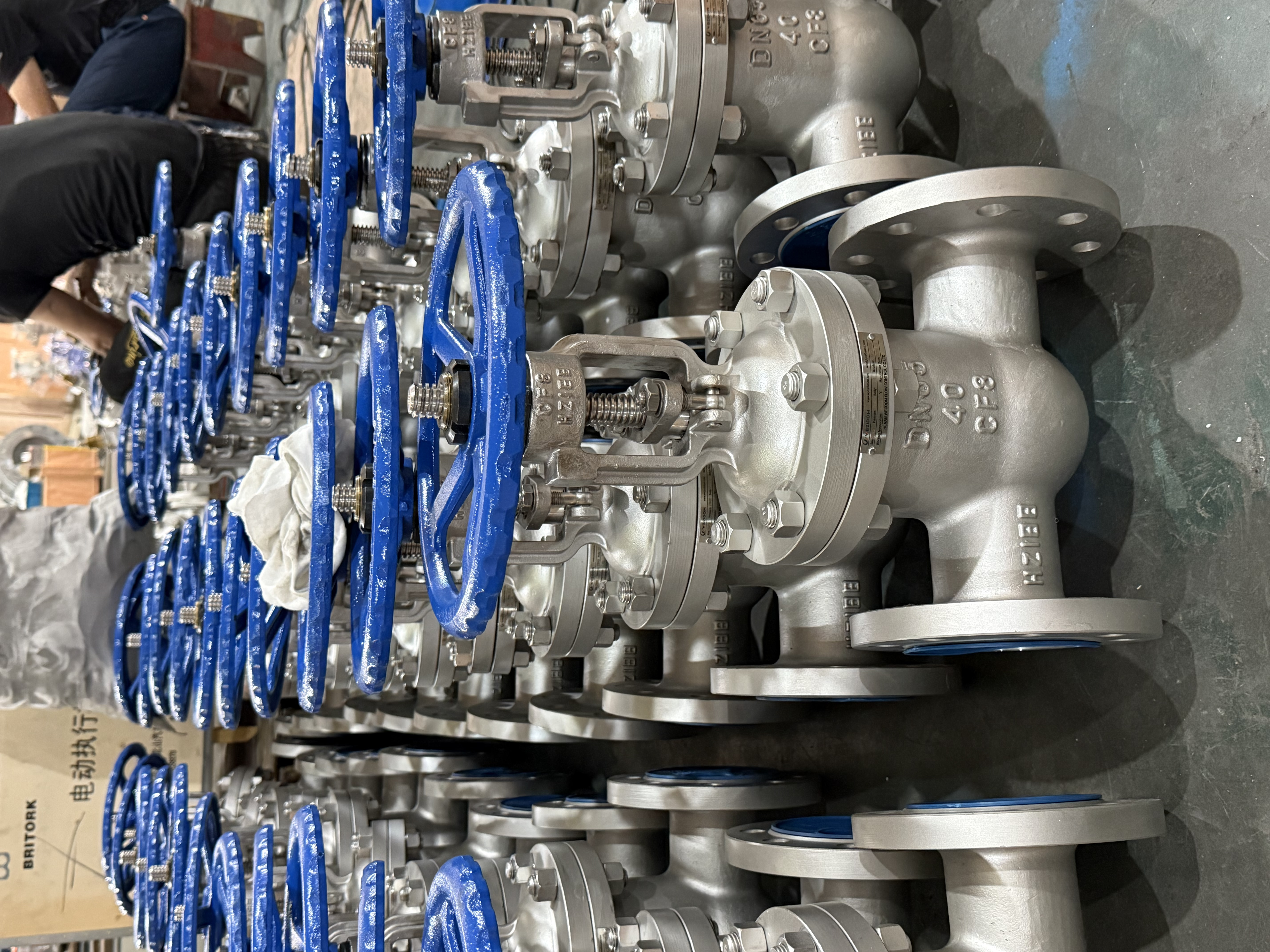 Stainless steel flange gate valve for corrosive and seawater desalination service