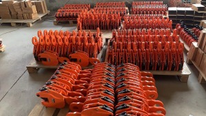 Steel plate lifting clamps