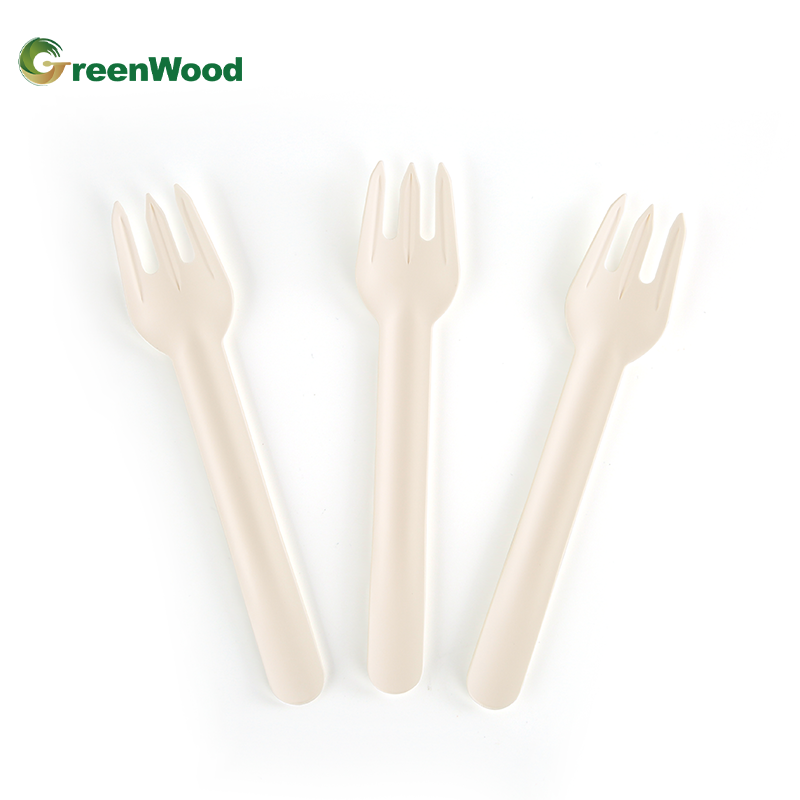 Disposable paper fork White disposable paper fork