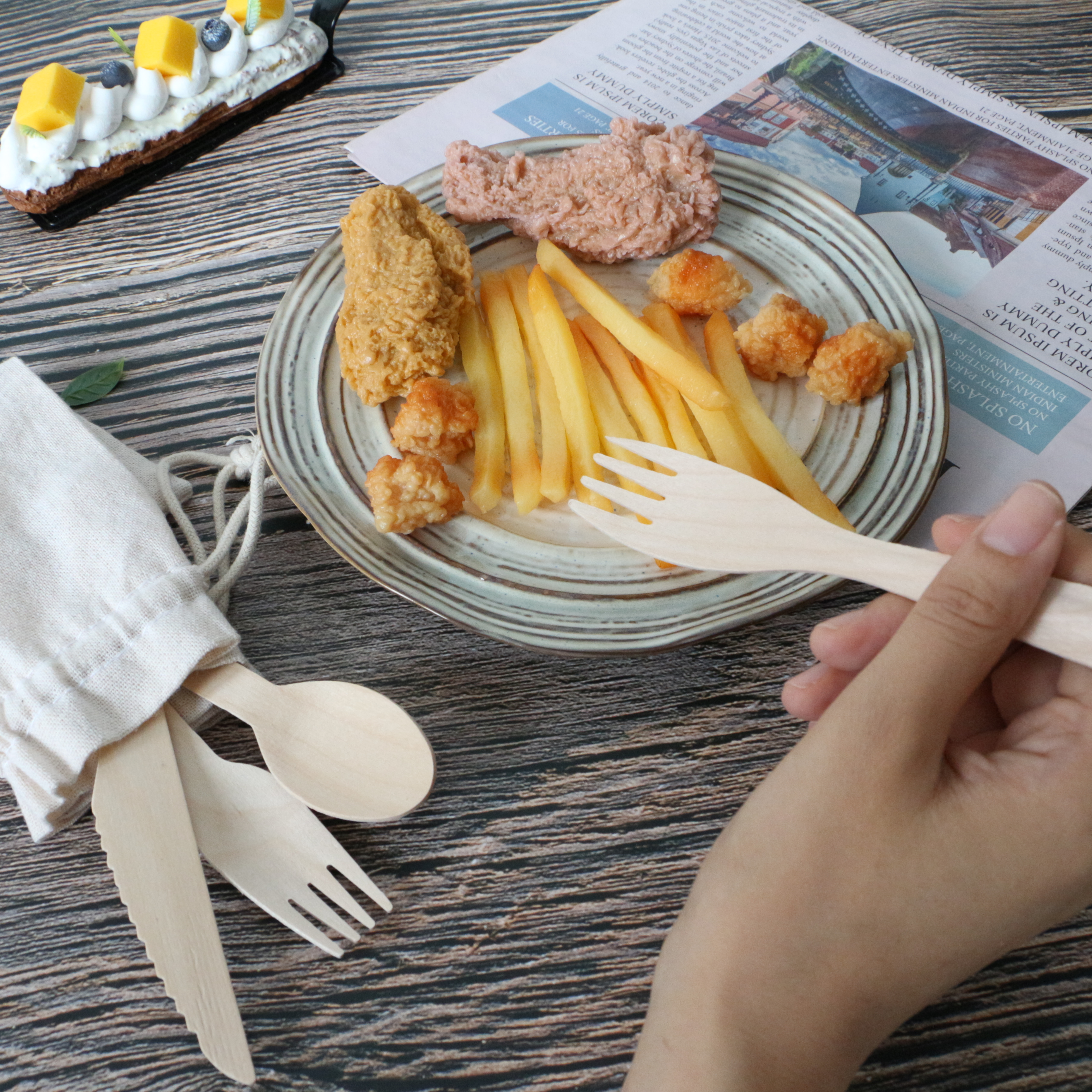 Biodegradable Disposable Tableware for Restaurant Catering