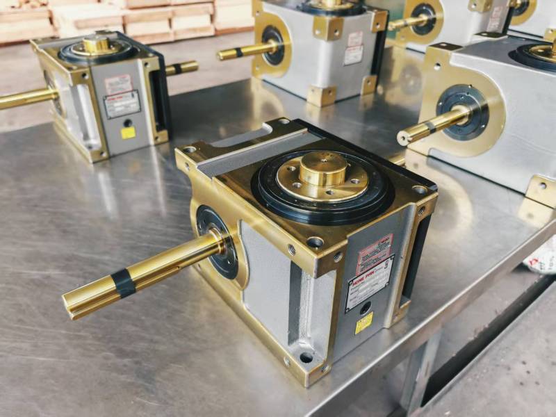 Fixed angle dwell cam indexer with 8 equally divided parts