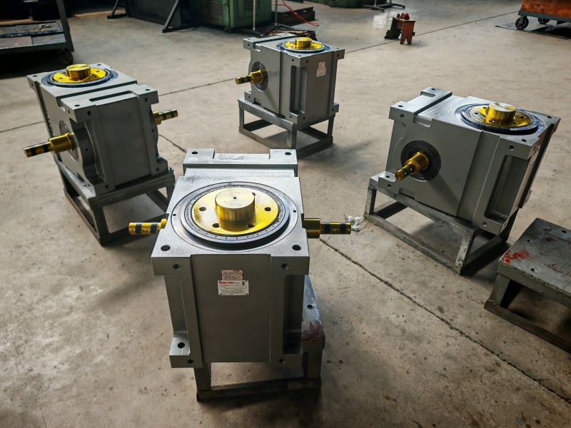 Cam indexer manufacturer for packaging machines, DF series for pharmaceutical filling