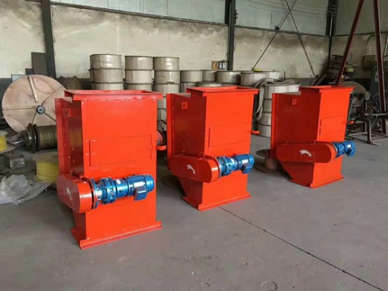 Pipeline iron remover used for inline magnetic separation in a processing line