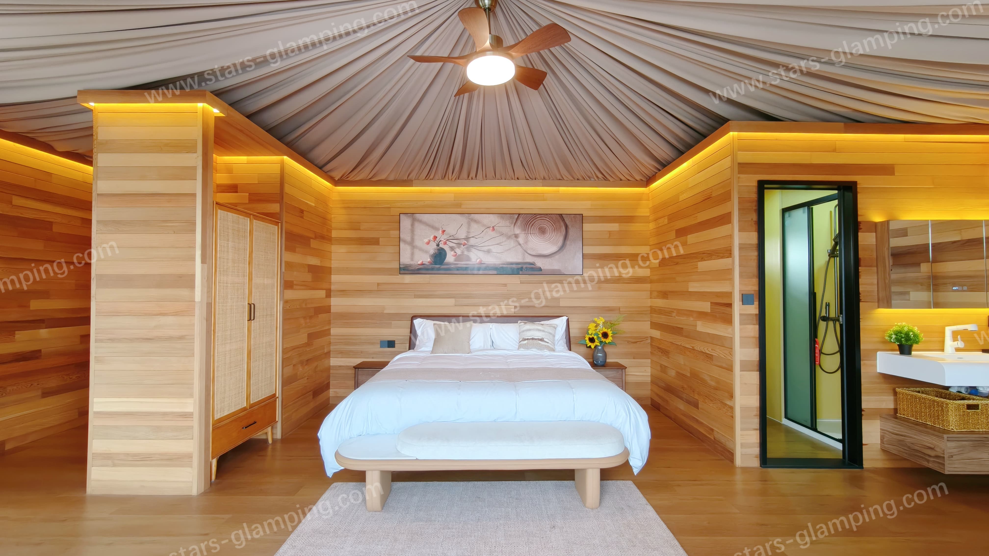 Luxury hotel tent Tethys model with PVDF membrane and glass wall in desert-style project