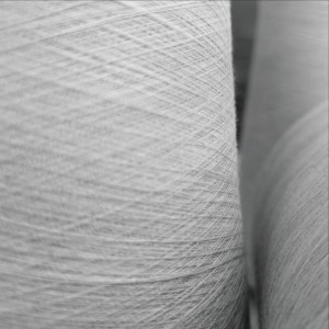 Alginate Fiber / Seaweed Charcoal Mud Warm Yarn 50s[50s - Natural Color]