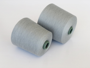 Alginate Fiber / Seaweed Charcoal Mud Yarn [Light Gray - 60s]