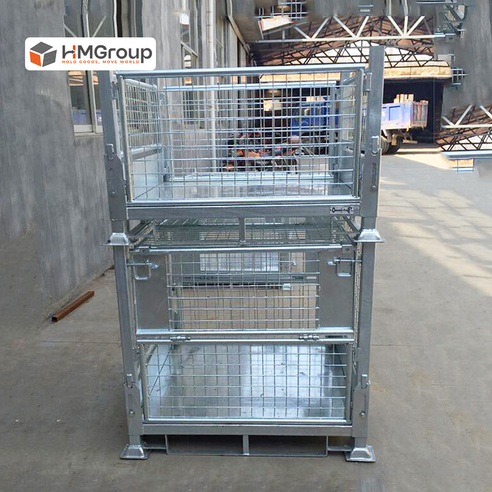 Welded mesh wire containers used for industrial storage and transport