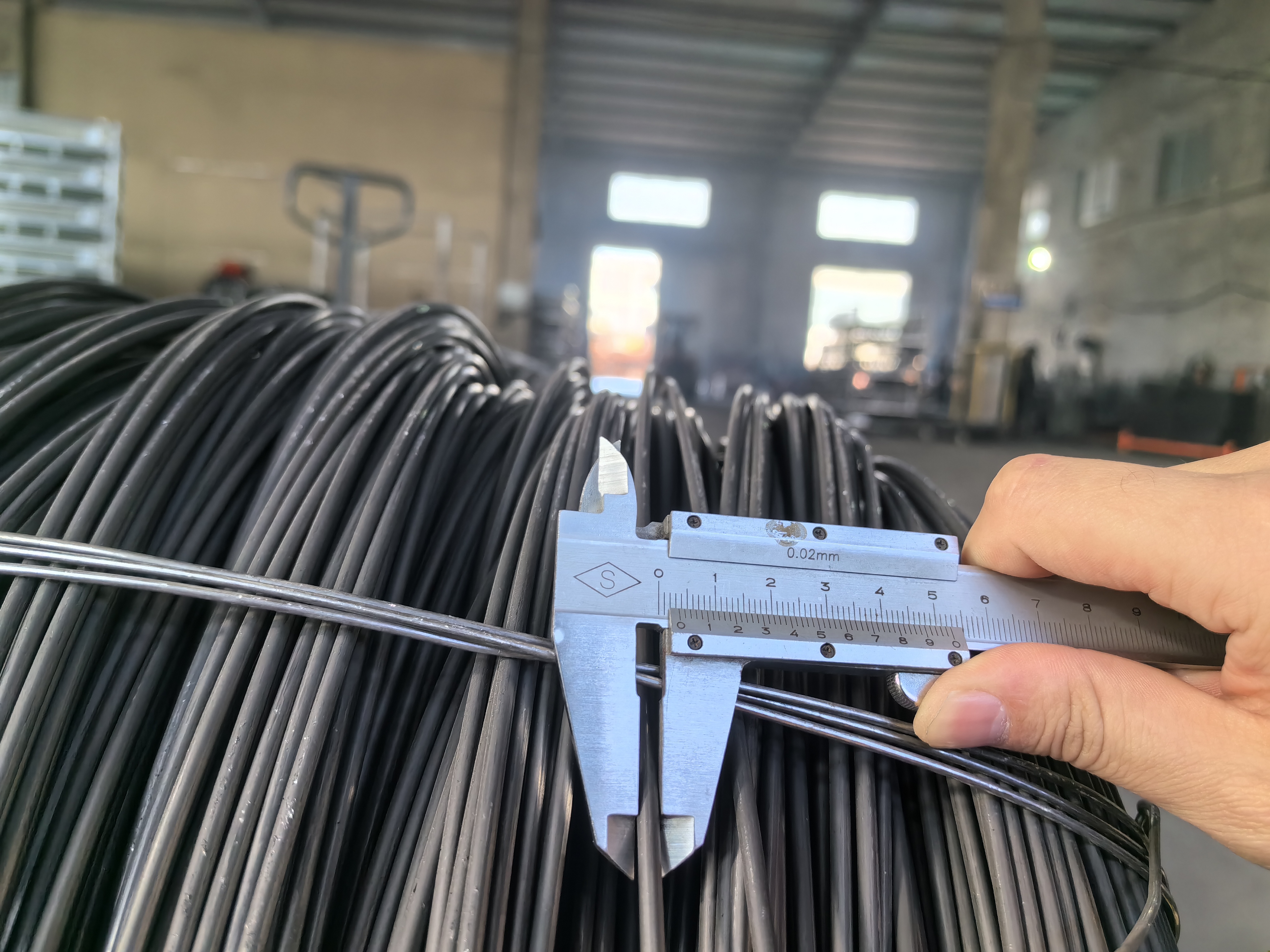 Raw material measurement for wire container production ensuring Q235 steel grade