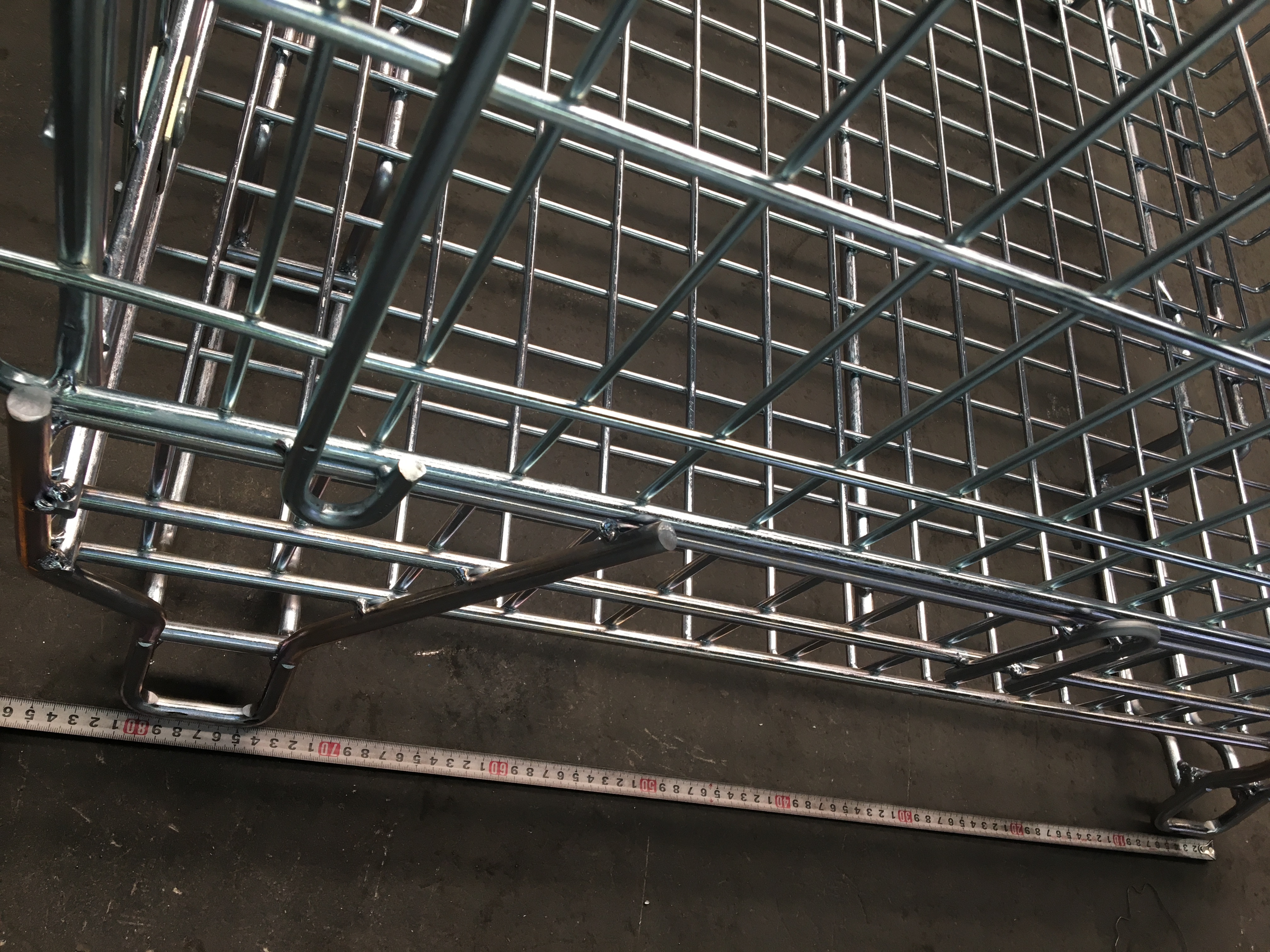 Wire container size measurement during quality inspection