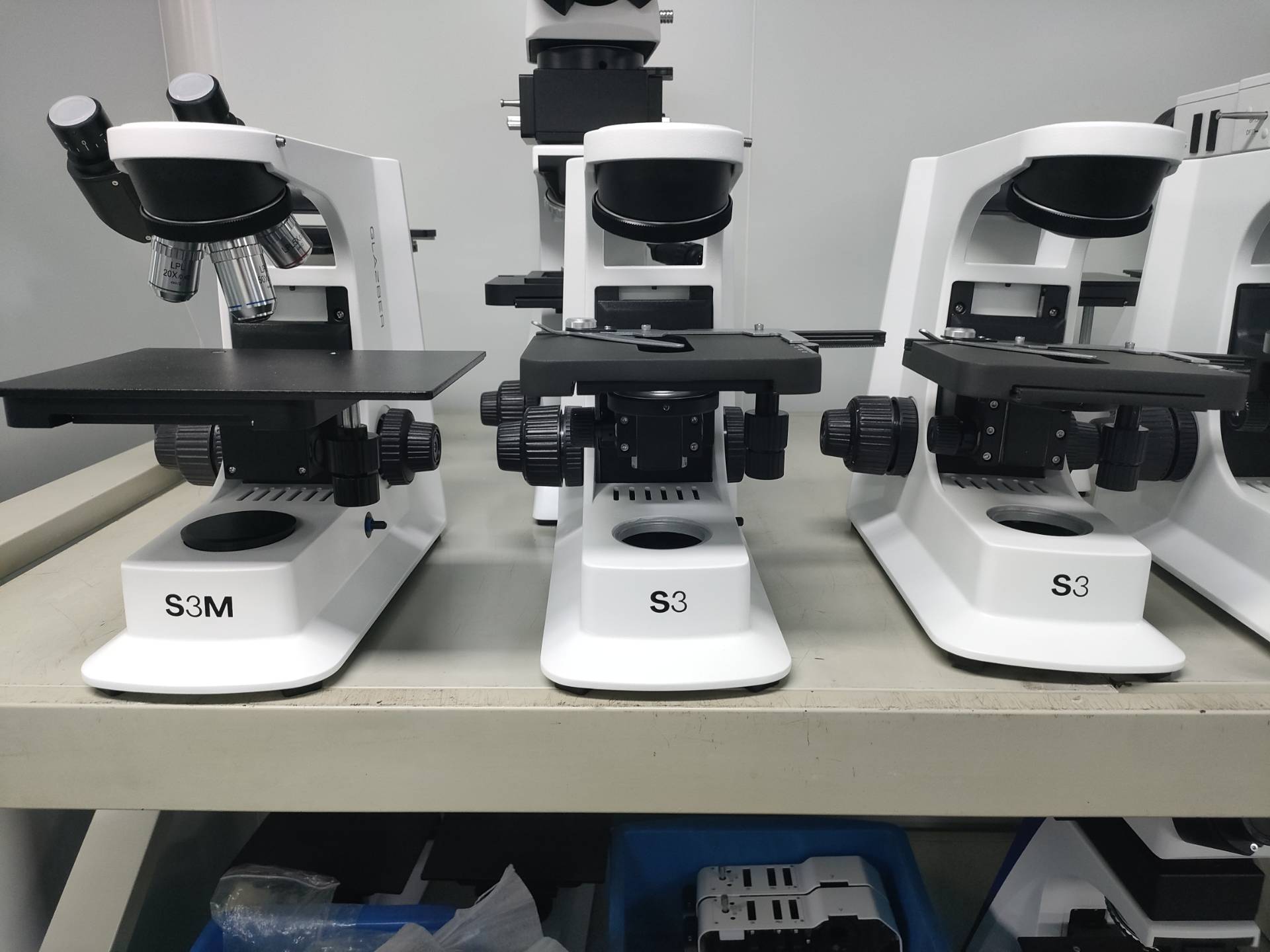 Custom logo on microscope