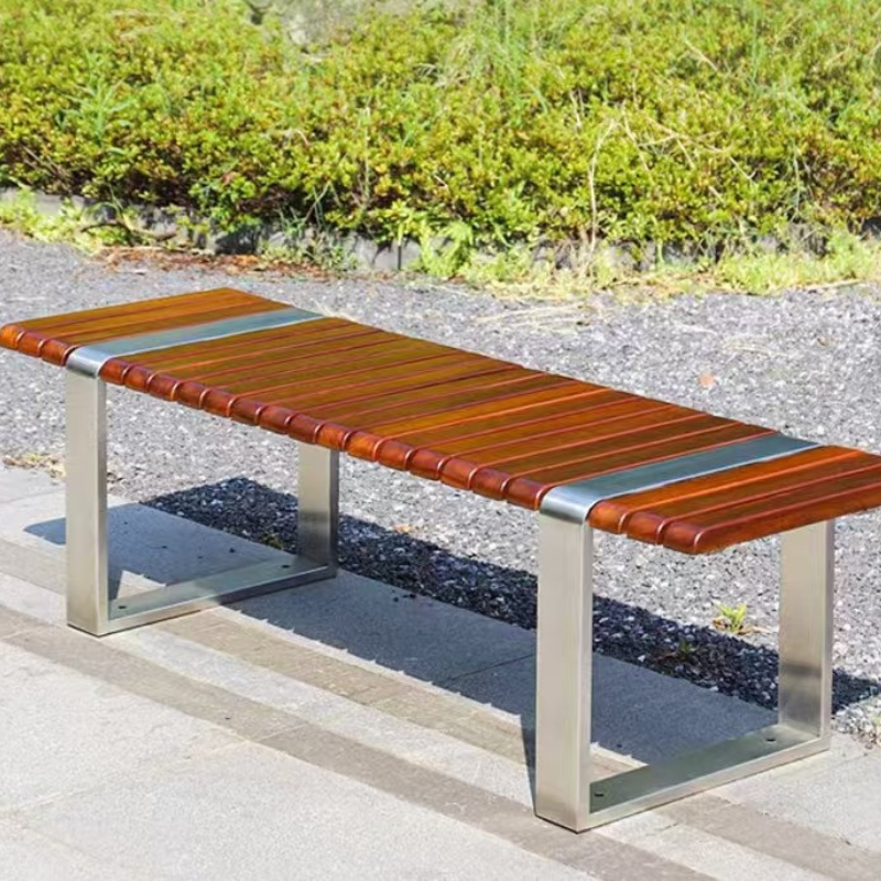 Outdoor Seating &ndash; Irregular Shape