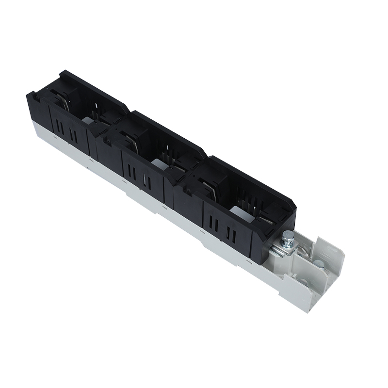 BTR5 Stripe fuse rail for low voltage distribution