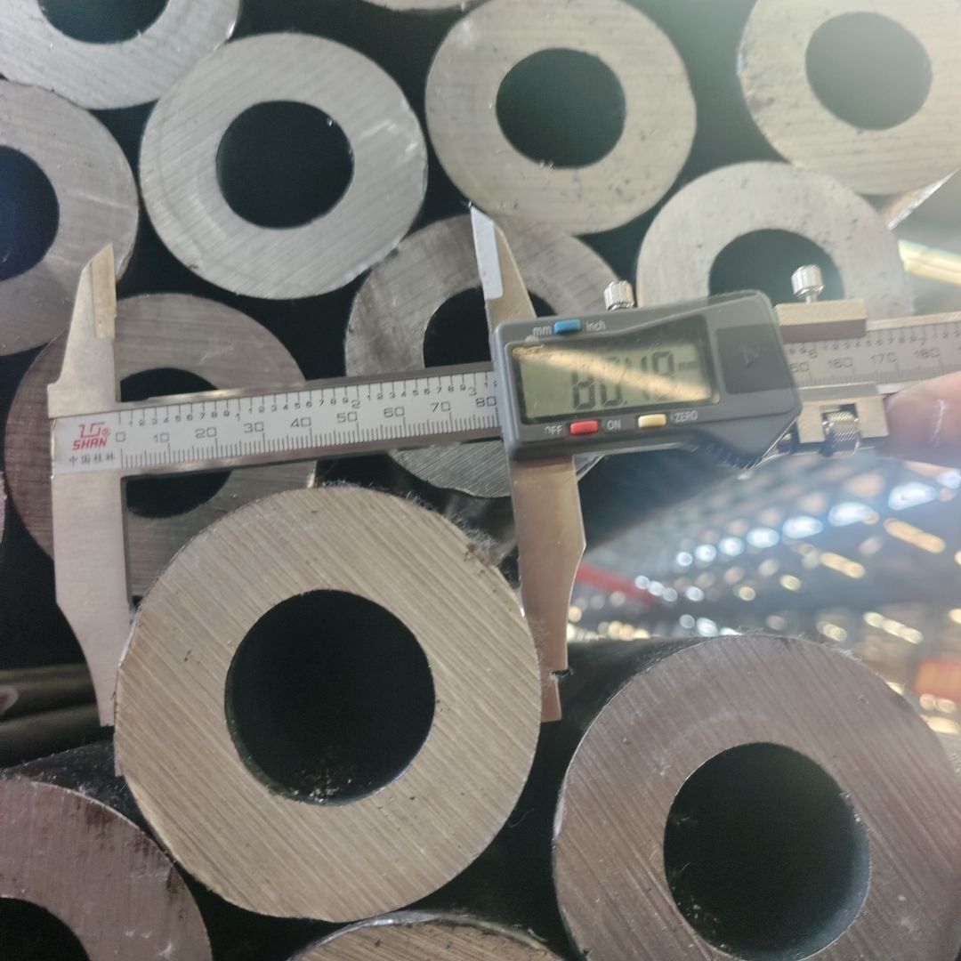 CMM dimensional verification record for seamless steel pipe before delivery