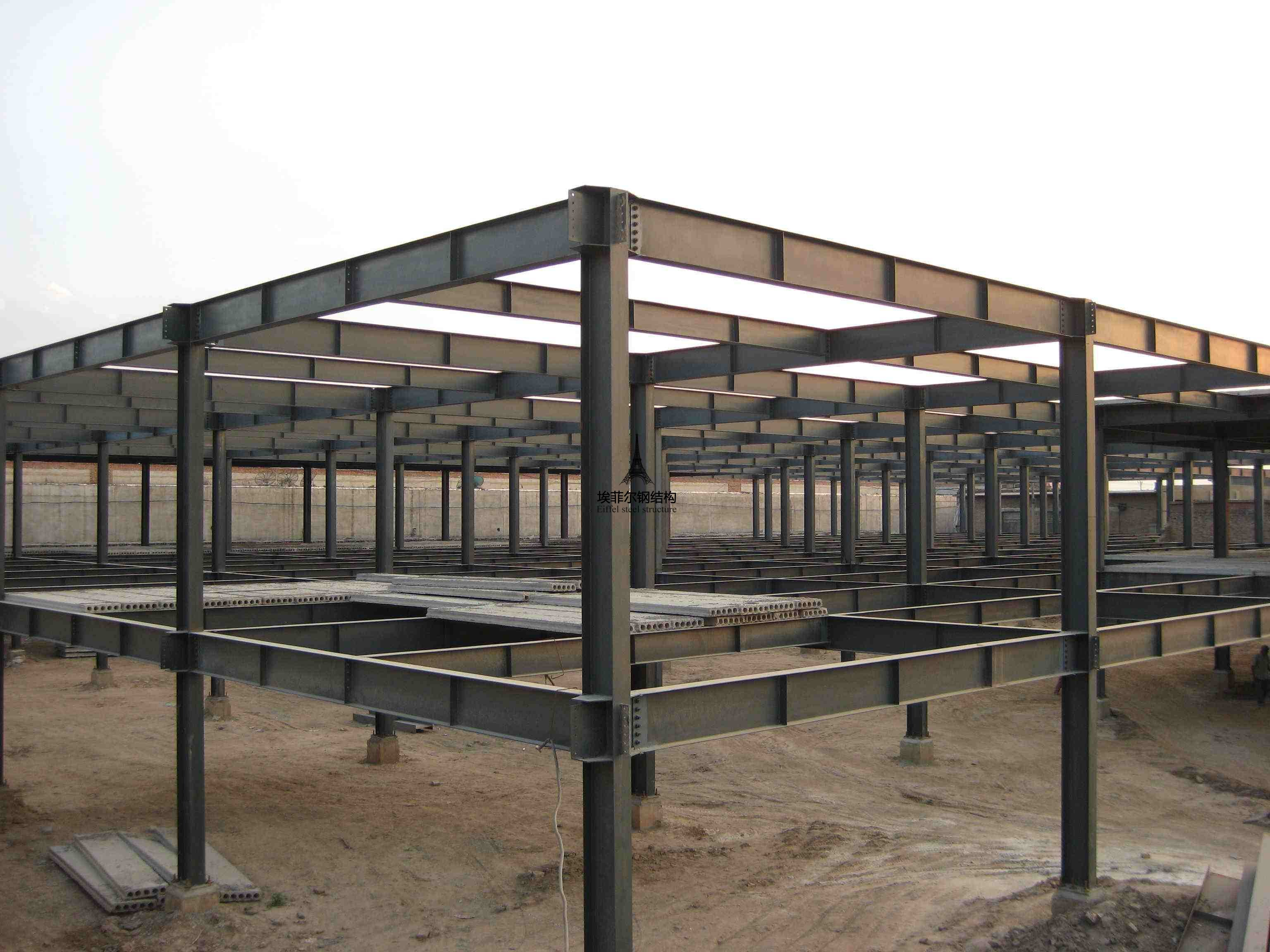 Steel structure installation is convenient and requires fewer personnel
