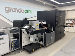 grando-gr350s-digital-label-printer-showroom-display-3