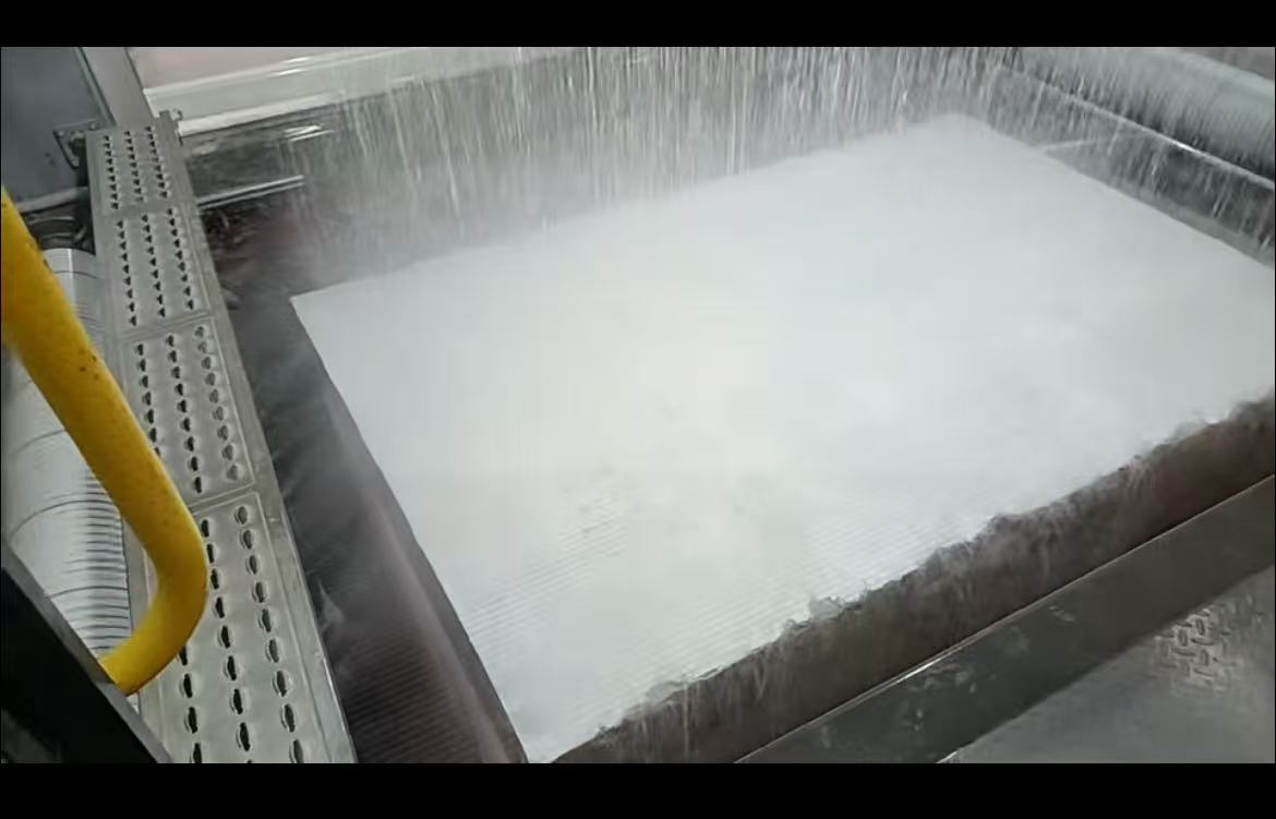 Fret saw used in stone cutting and shaping operations