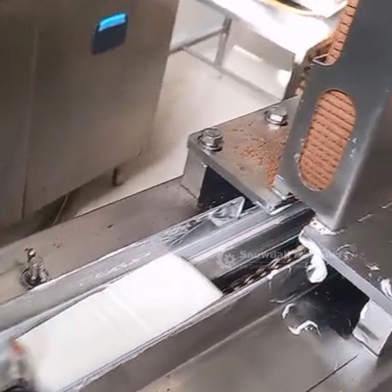 Ice cream cookie sandwich machine - semi-automatic model