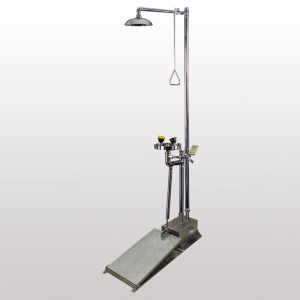 Anti-freeze shower and eyewash large pedal