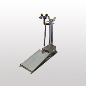 Anti-freeze vertical eyewash large pedal