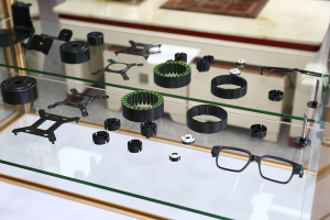 Electrophoretic coating