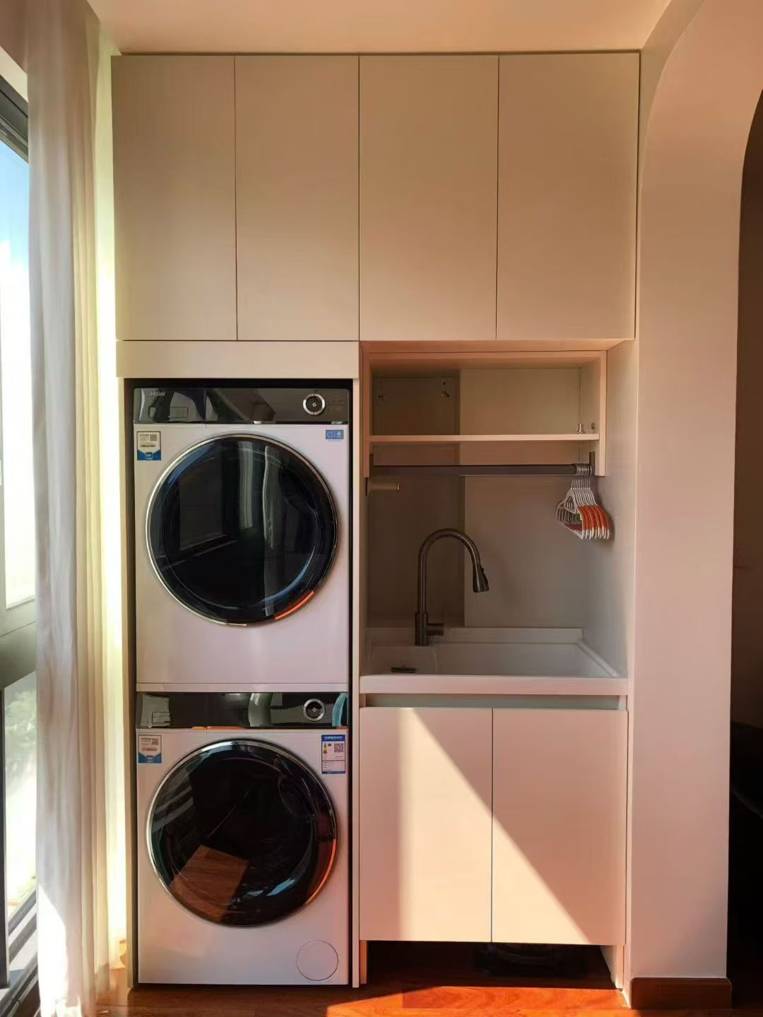 All-aluminum cabinet installed in a high-humidity bathroom laundry area