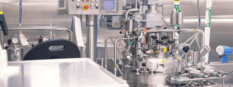 Ultrasonic flow sensing used in semiconductor high-purity fluid management