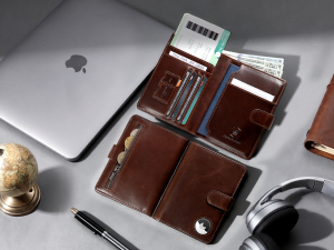 LORZOR Passport Wallet