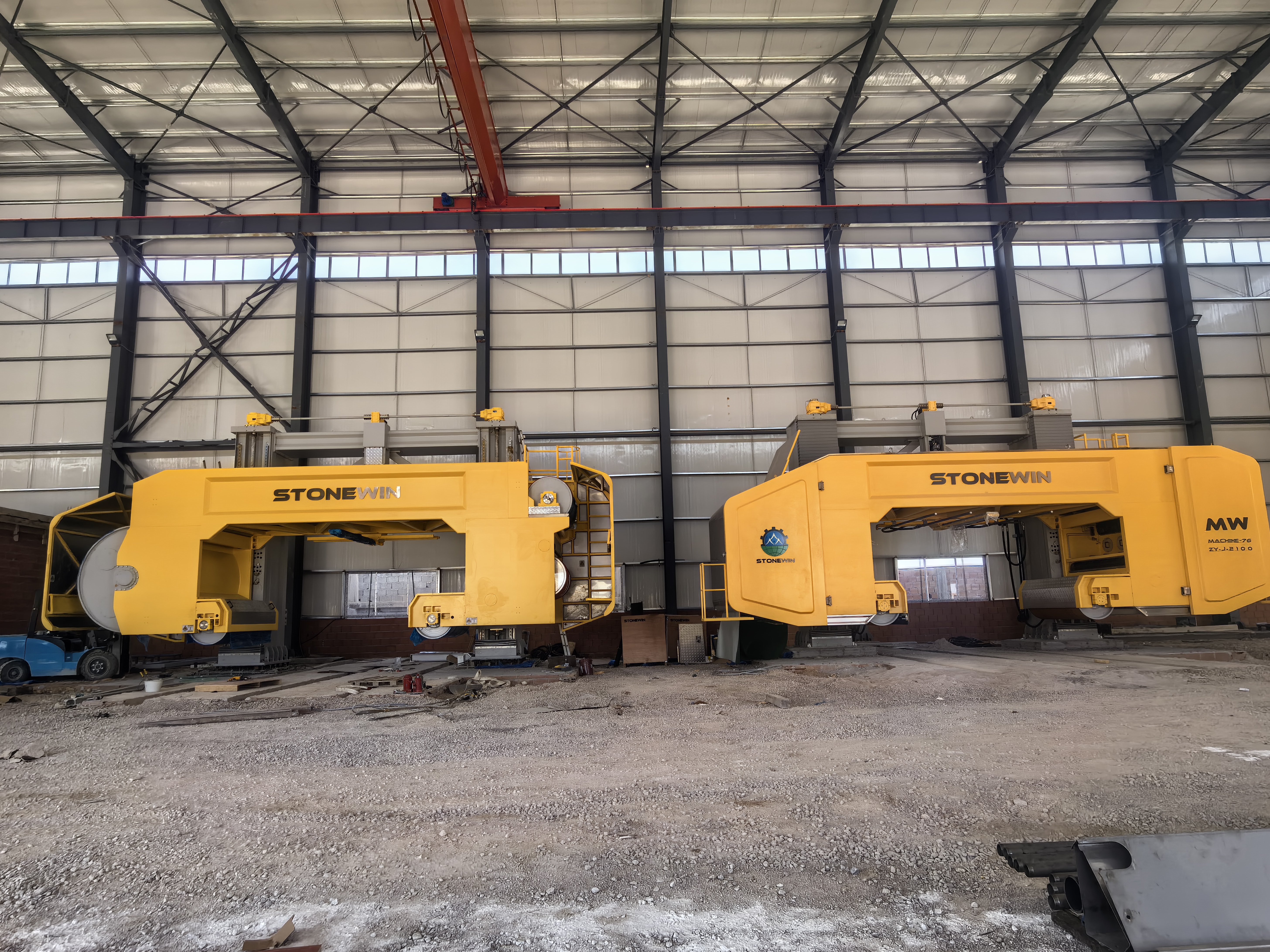 Stonewin multi-wire saw machine installed in Algeria for natural stone slab processing