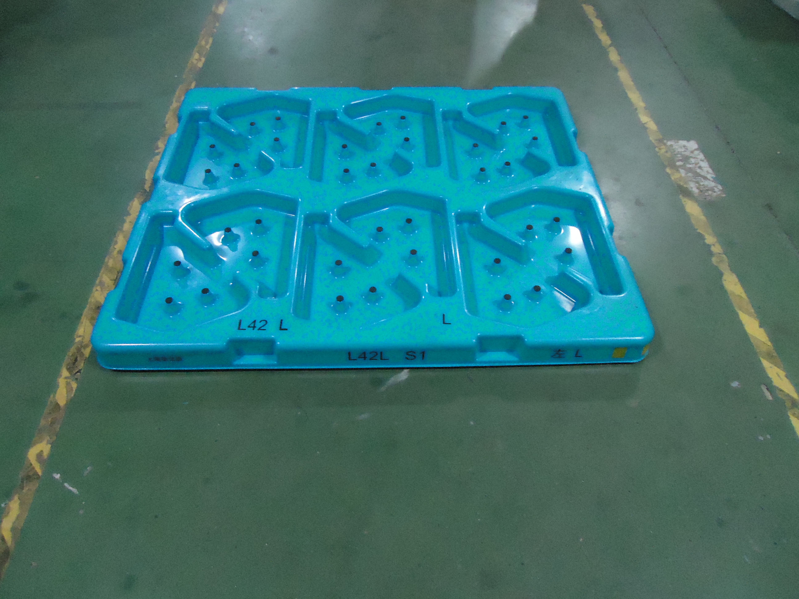 TOYOE anti-static blister tray for electronics